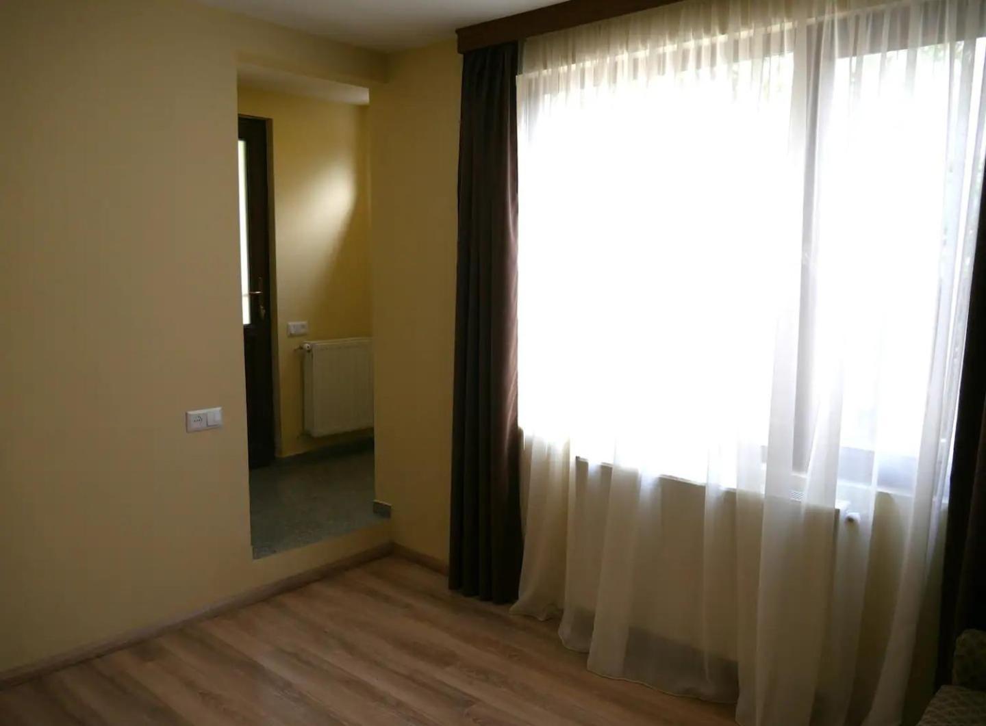 Luxury Apartment At Pirosmani 22 In Central Borjomi Quarto foto